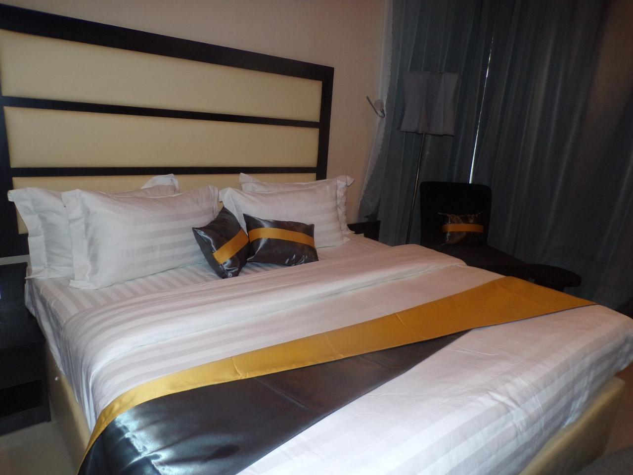 The Mayhill Lekki Exterior foto